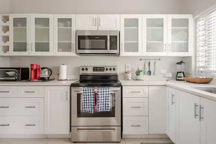 Fully equipped modern kitchen